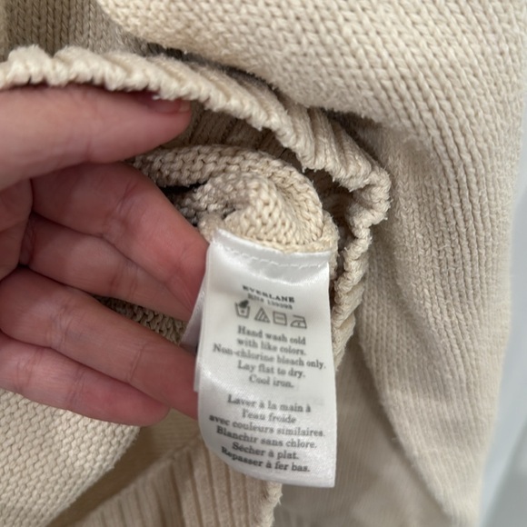Everlane cream collar 2 pocket cardigan sweater flawed size medium - Picture 5 of 7